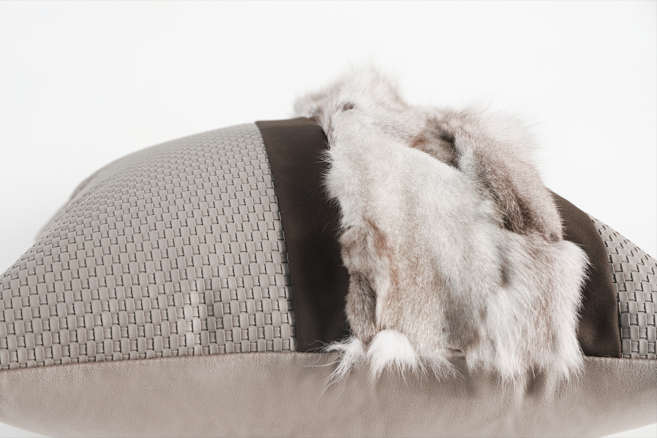 Eva Fur Cushion Cover