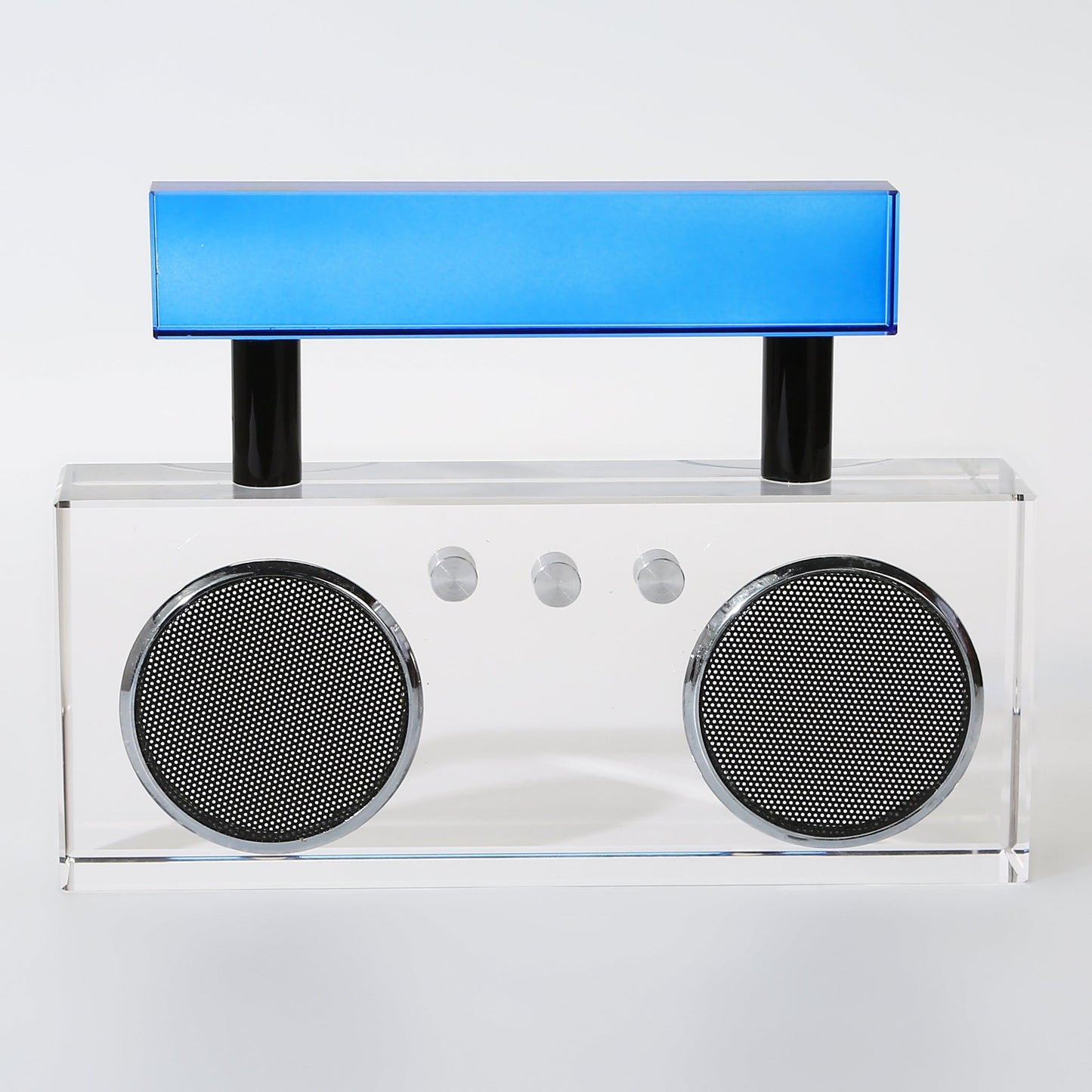 Stereo Love Sculpture