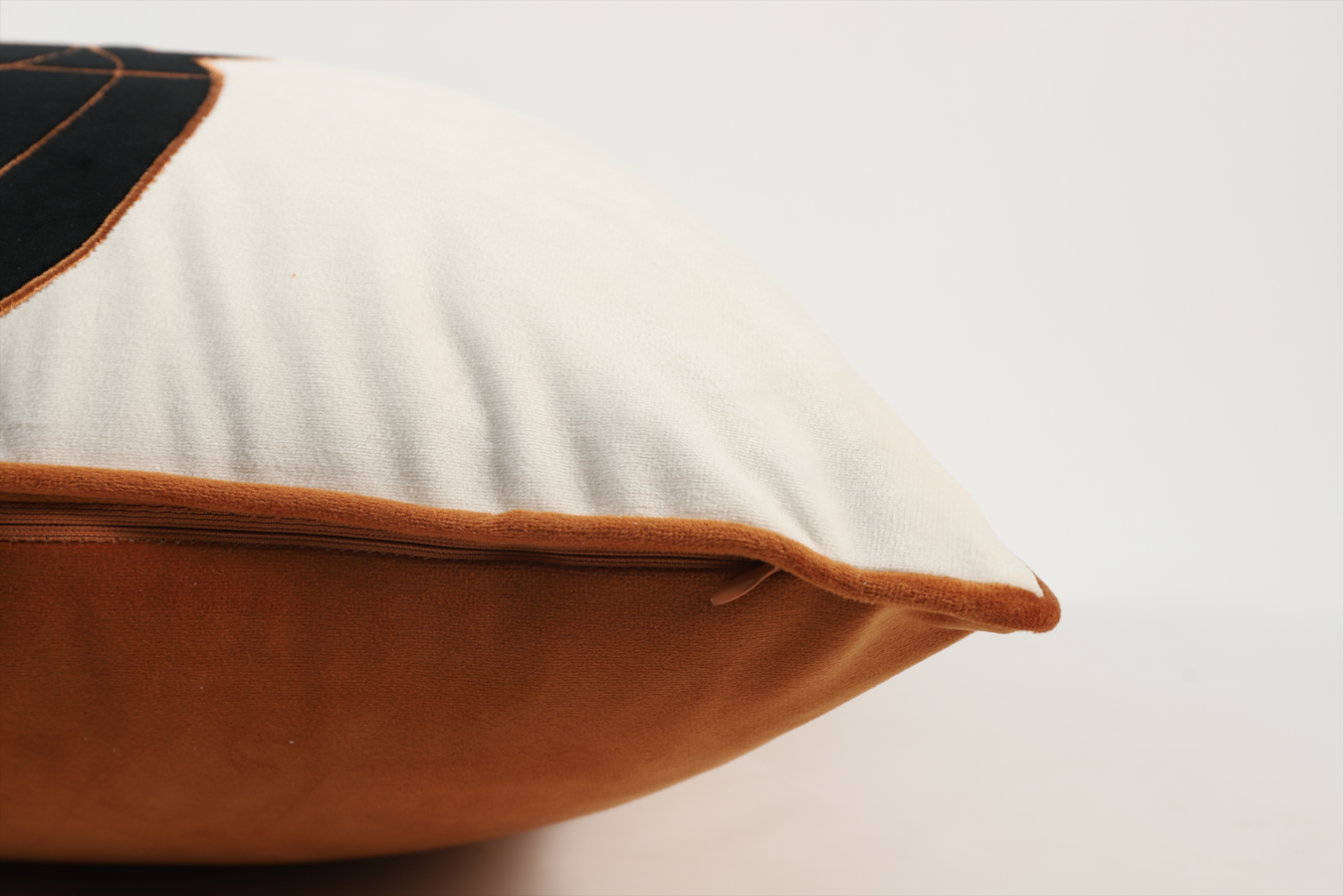 Saddle Cushion Cover